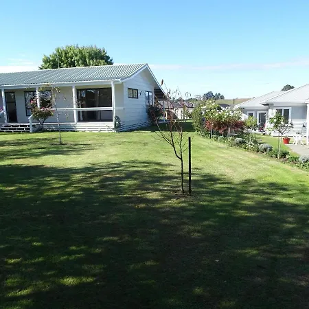 Cabourne Cottage Hamilton Exterior photo