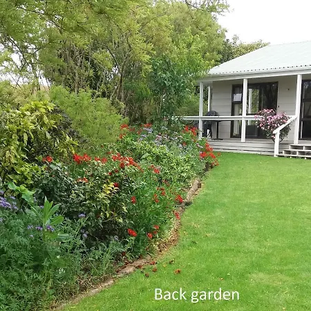 Cabourne Cottage Hamilton Exterior photo